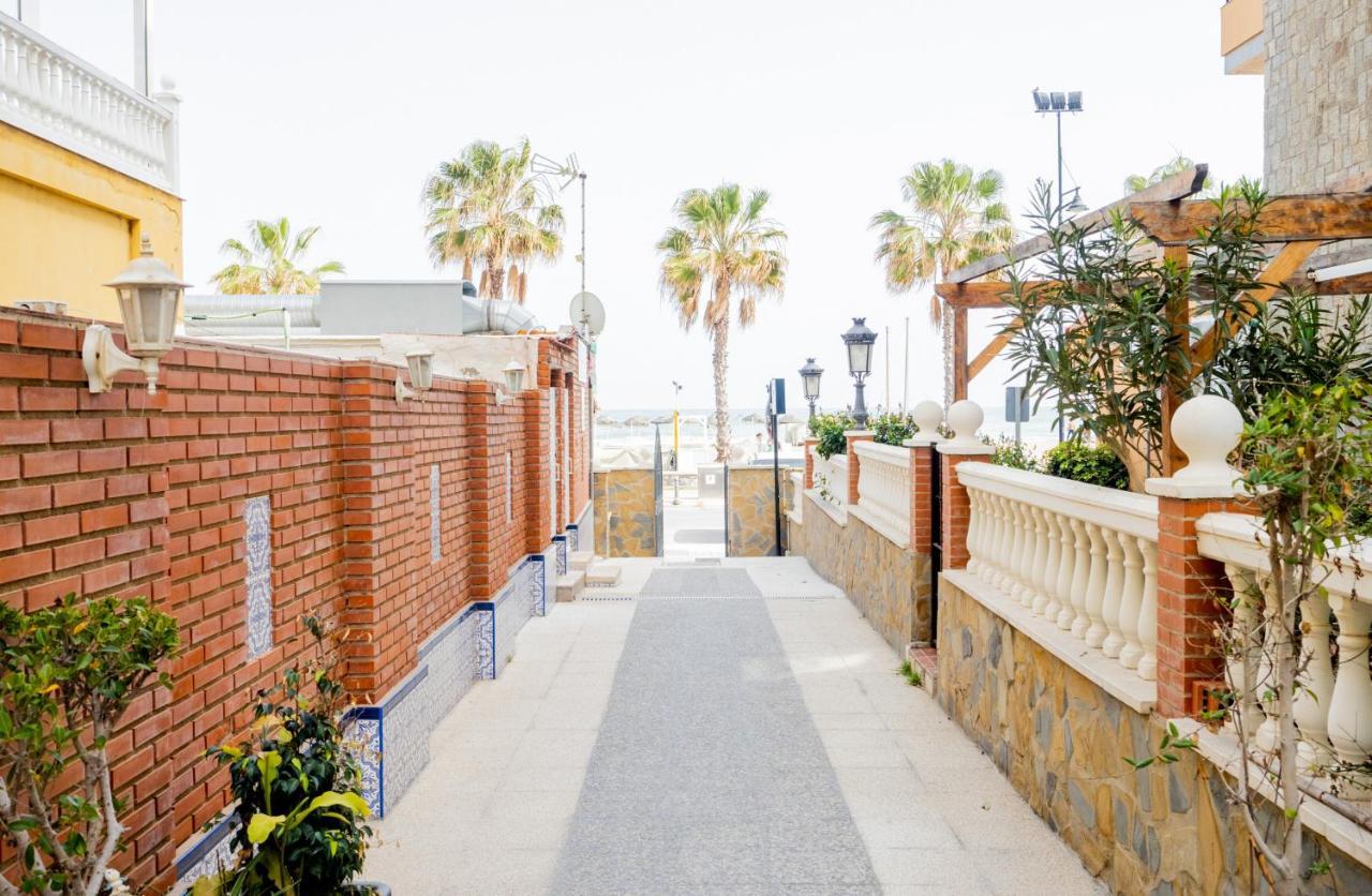 Cubo'S Apartamento Perla Del Sol Rosa Torremolinos Exterior foto
